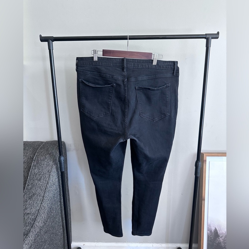 Old Navy High Rise Super Skinny Black Jeans Size 18 Women’s Black Denim - Picture 3 of 14